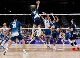 Volley-ball JO 2024 : La furia francese s’empare de l’équipe de France masculin news-08082024-092942