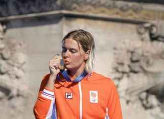 Sharon Van Rouwendaal remporte l’épreuve de 10 km en eau libre aux JO de Paris 2024 news-08082024-153117