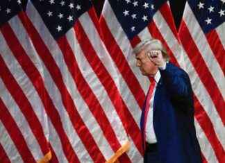 Trump contre Kamala Harris : Duel de Popularité sur Scène news-17082024-191141