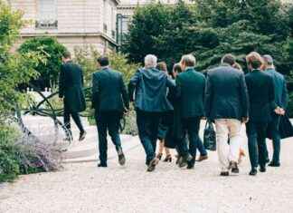 La gauche réagit au coup de force de Macron news-28082024-013448