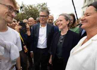 Les fantômes de Cazeneuve et Mélenchon : l’ombre sur le PS news-01092024-140543