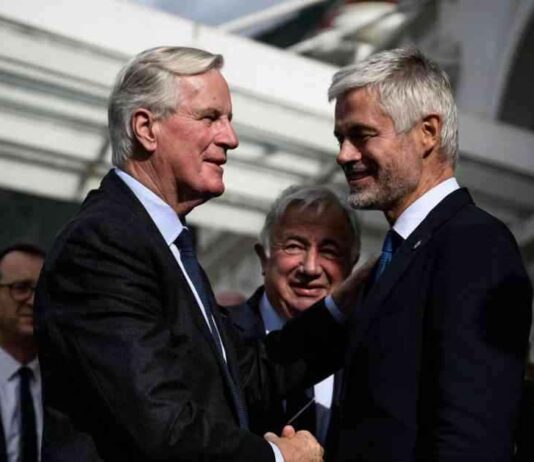 Les Dernières Nouvelles Politiques en France: Wauquiez, Barnier, et Castets à l’Assemblée Nationale news-28092024-080644