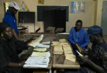 Législatives au Sénégal : Victoire écrasante du parti au pouvoir news-18112024-093603