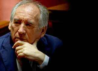 François Bayrou raccourcit et modifie sa visite à Mayotte franois-bayrou-raccourcit-et-modifie-sa-visite-mayotte