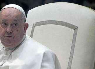 État de santé du pape François : Ce que l’on sait de son hospitalisation tat-de-sant-du-pape-franois-ce-que-lon-sait-de-son-hospitalisation
