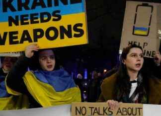 Les Etats-Unis suspendent leur aide militaire à l’Ukraine les-etats-unis-suspendent-leur-aide-militaire-lukraine