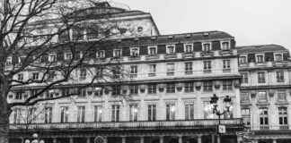 Culture française : paroles de la Marseillaise, le hasard ludique, like convenu, signification emoji, et le Dormeur du val Culture française : paroles de la Marseillaise, le hasard ludique, like convenu, signification emoji, et le Dormeur du val