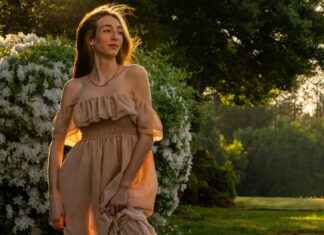 Santé féminine : frottis, colpo, EC, echographie pelvienne, robe medical, solution flux abondants Santé féminine : frottis, colpo, EC, echographie pelvienne, robe medical, solution flux abondants